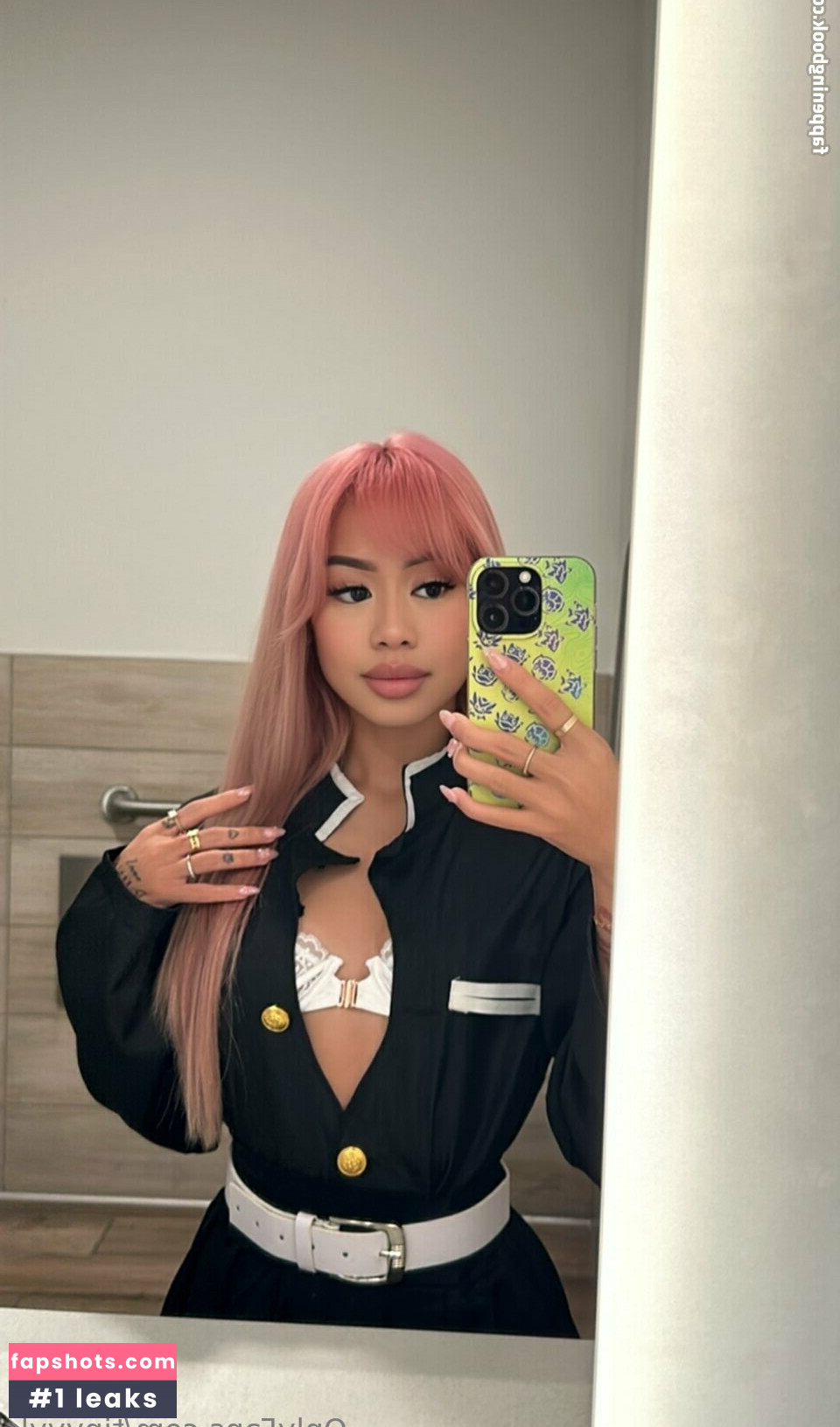 tinyyyk gallery photo #147