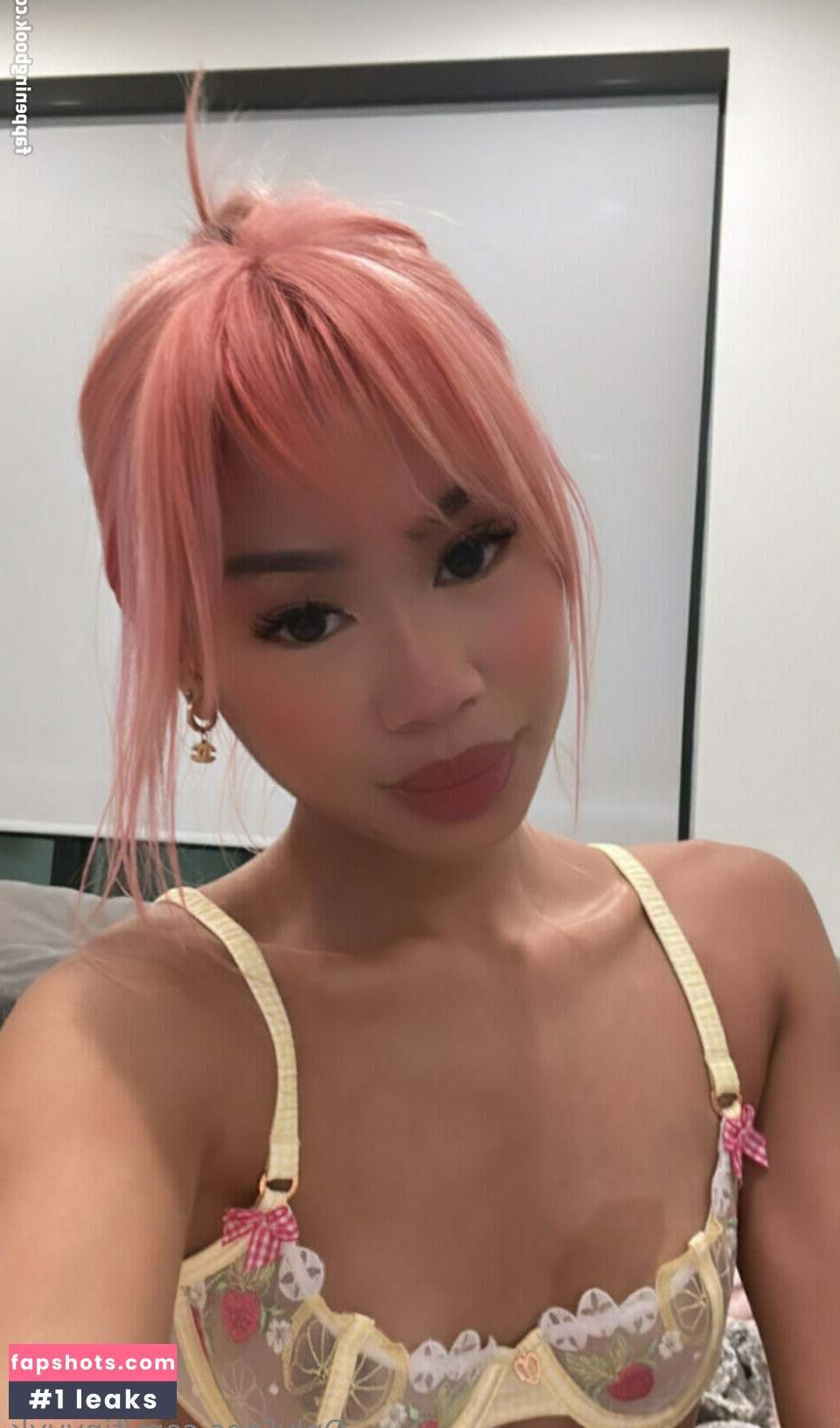 tinyyyk gallery photo #154