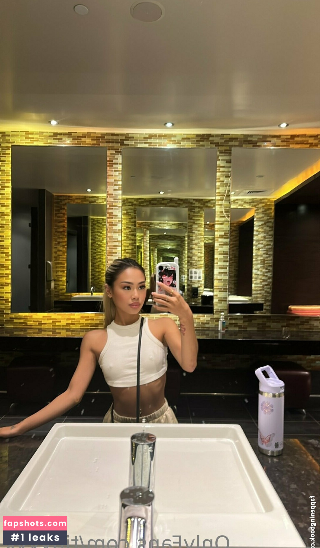 tinyyyk gallery photo #195