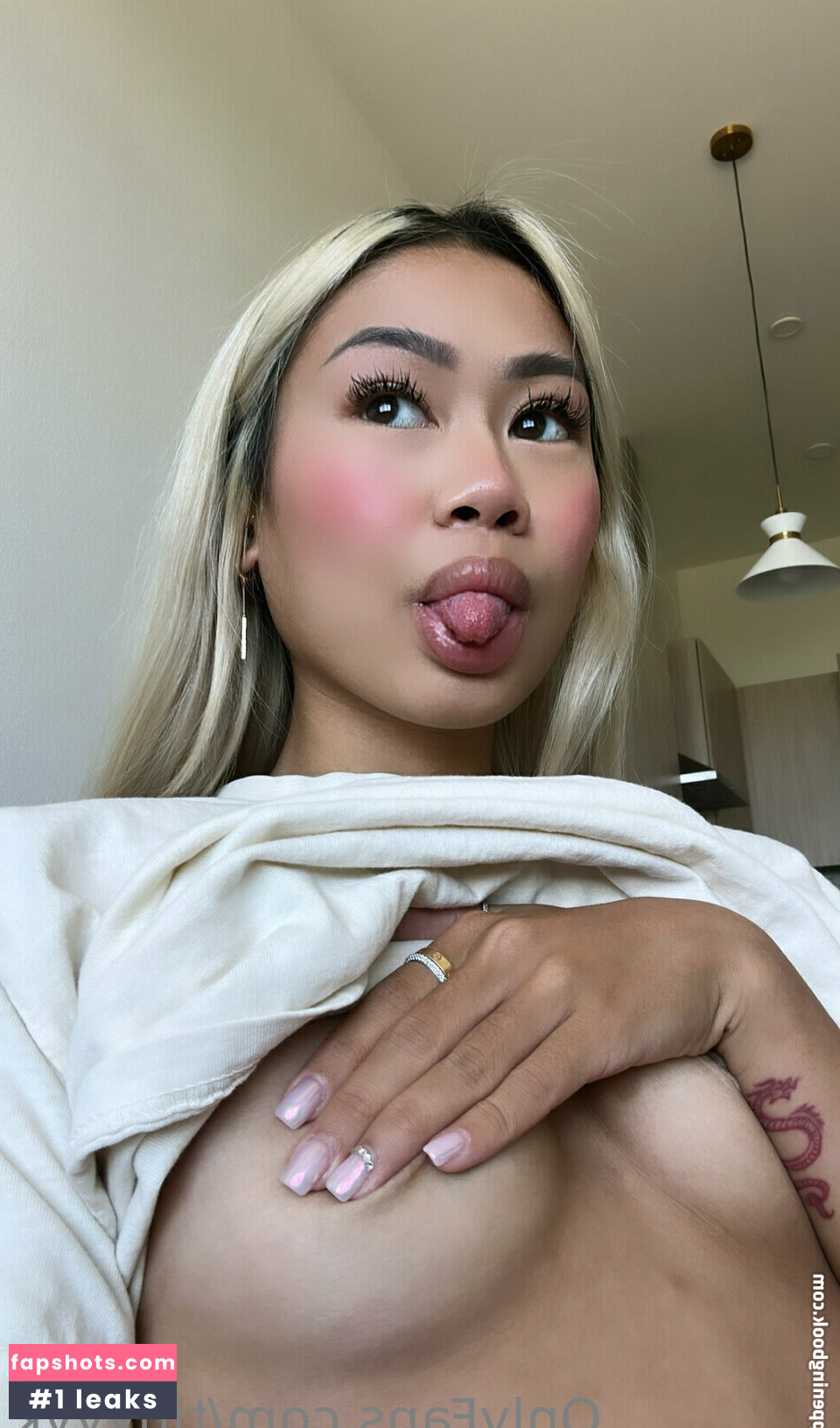 tinyyyk gallery photo #209