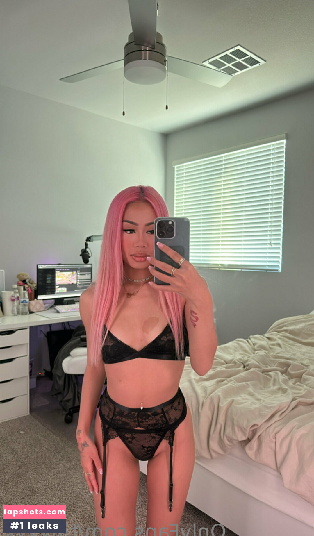 tinyyyk gallery photo #288