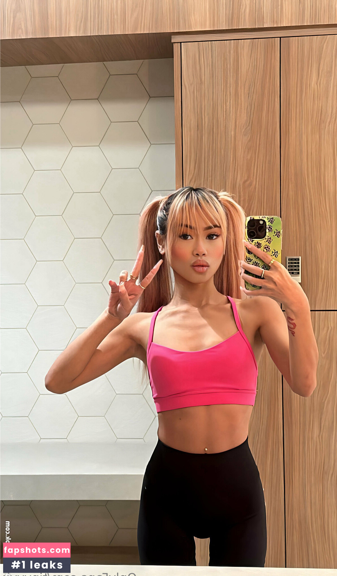 tinyyyk gallery photo #73