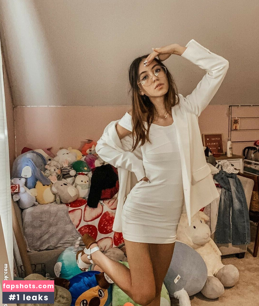 Tiptoe Tingles gallery photo #59