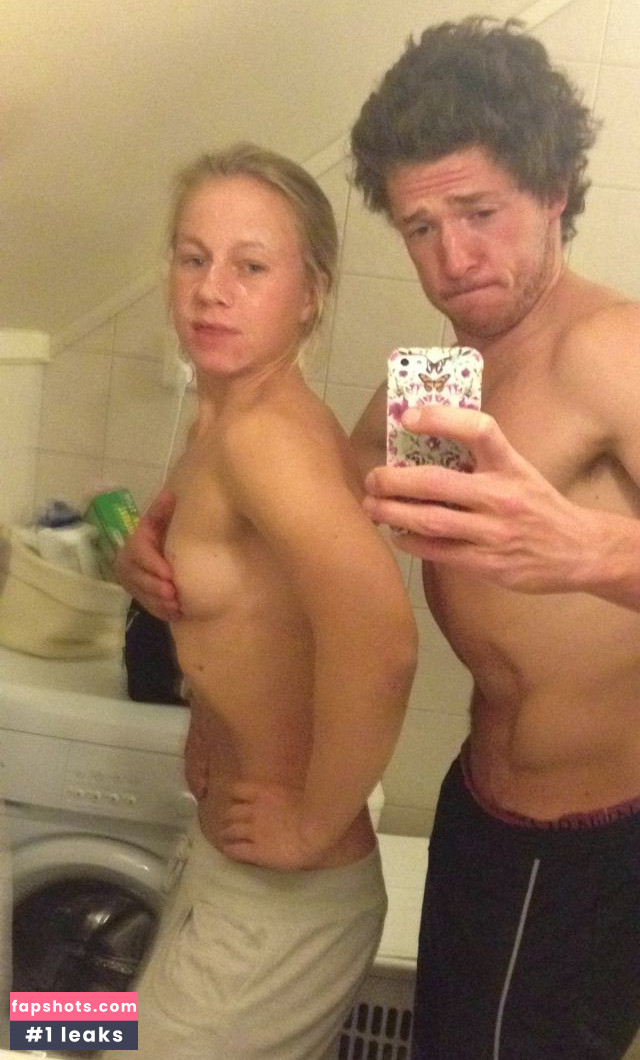 Tiril Eckhoff gallery photo #9