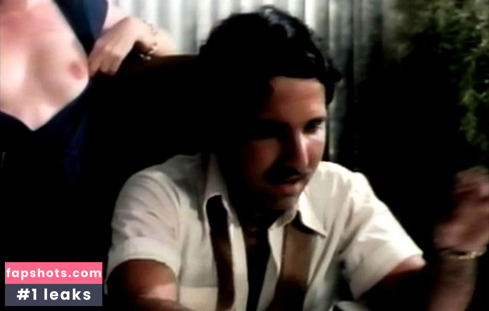 Tish Ambrose gallery photo #4