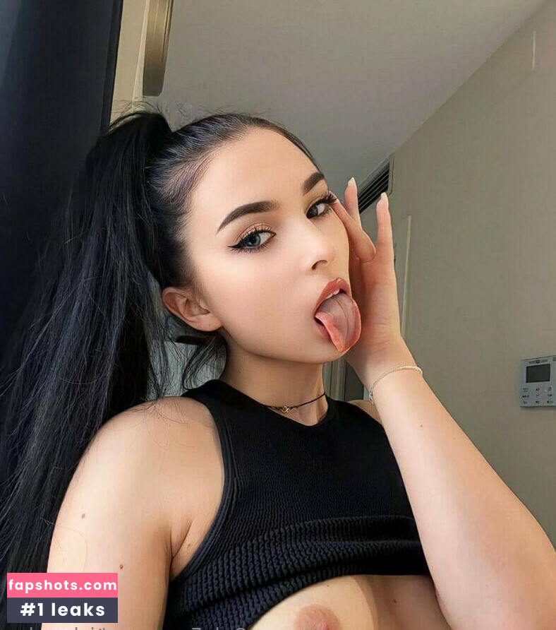 tisha_shy gallery photo #2