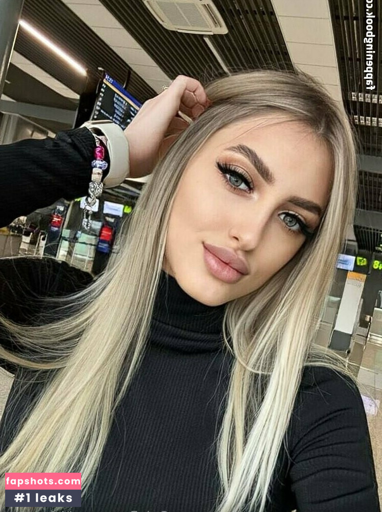 tisha_shy gallery photo #16