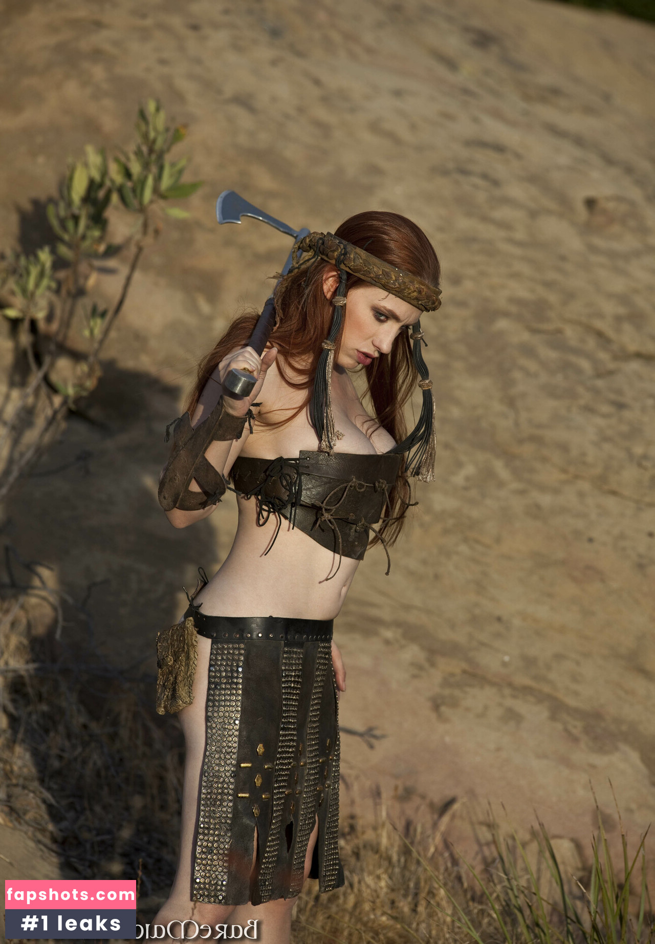 Titania Lyn gallery photo #30