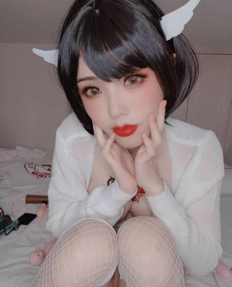 titi-cosplay-1 Nude Leaks OnlyFans Photos #1069 - LeakJerk