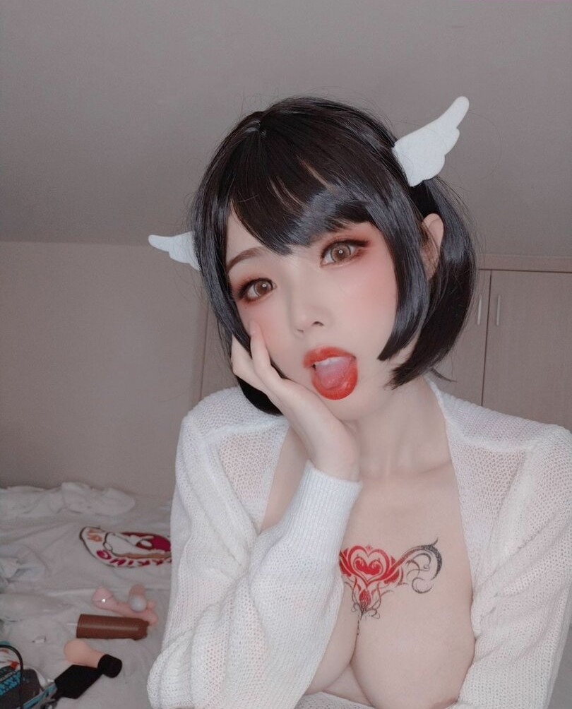 titi-cosplay-1 Nude Leaks OnlyFans Photos #1082 - LeakJerk