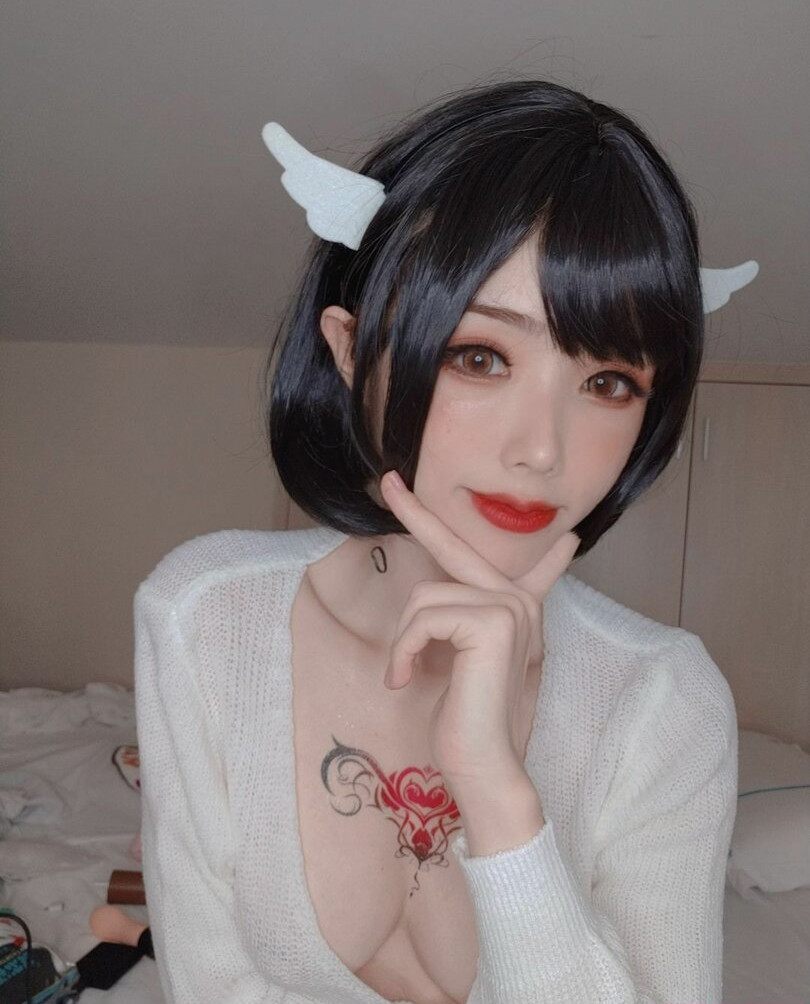 titi-cosplay-1 Nude Leaks OnlyFans Photos #1085 - LeakJerk