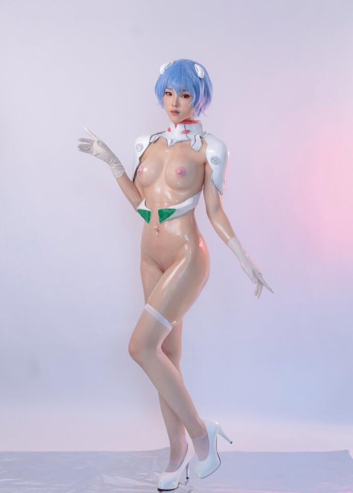 titi-cosplay-1 Nude Leaks OnlyFans Photos #1333 - LeakJerk