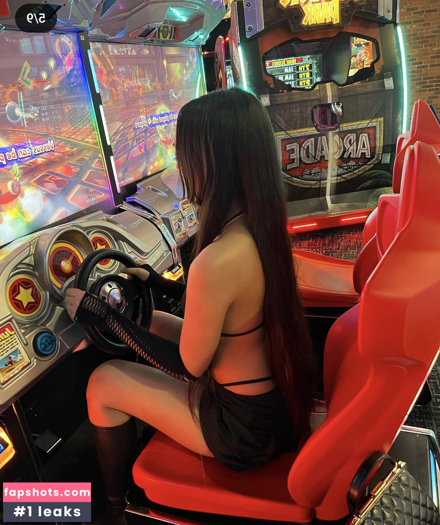 Titknee gallery photo #4