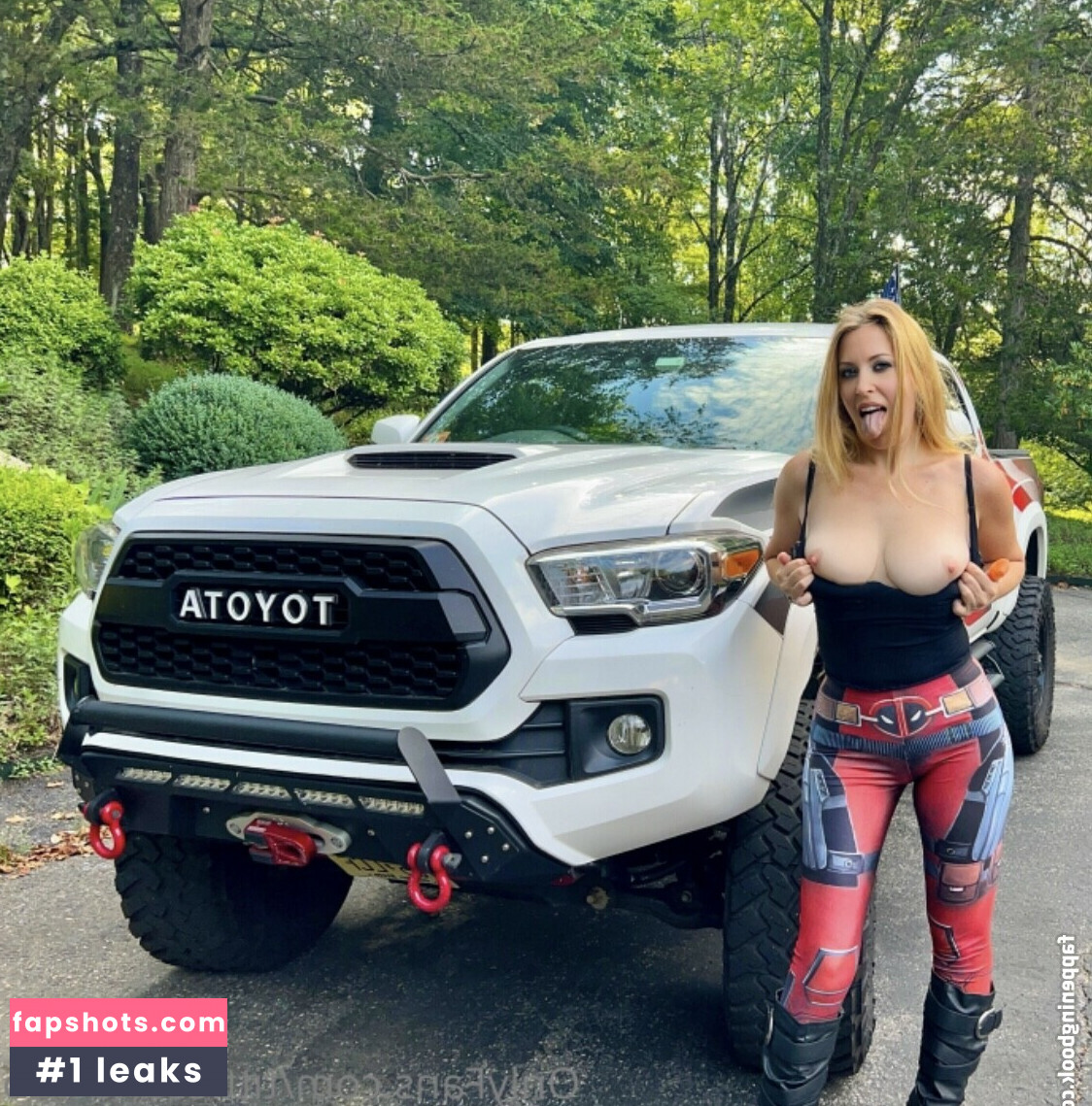 tittiesandtaco Nude Leaks OnlyFans Photos #3 - LeakJerk