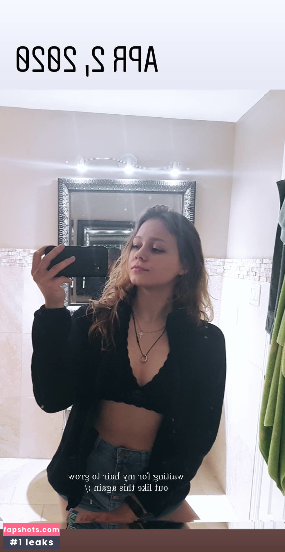 Tittyteaze gallery photo #3