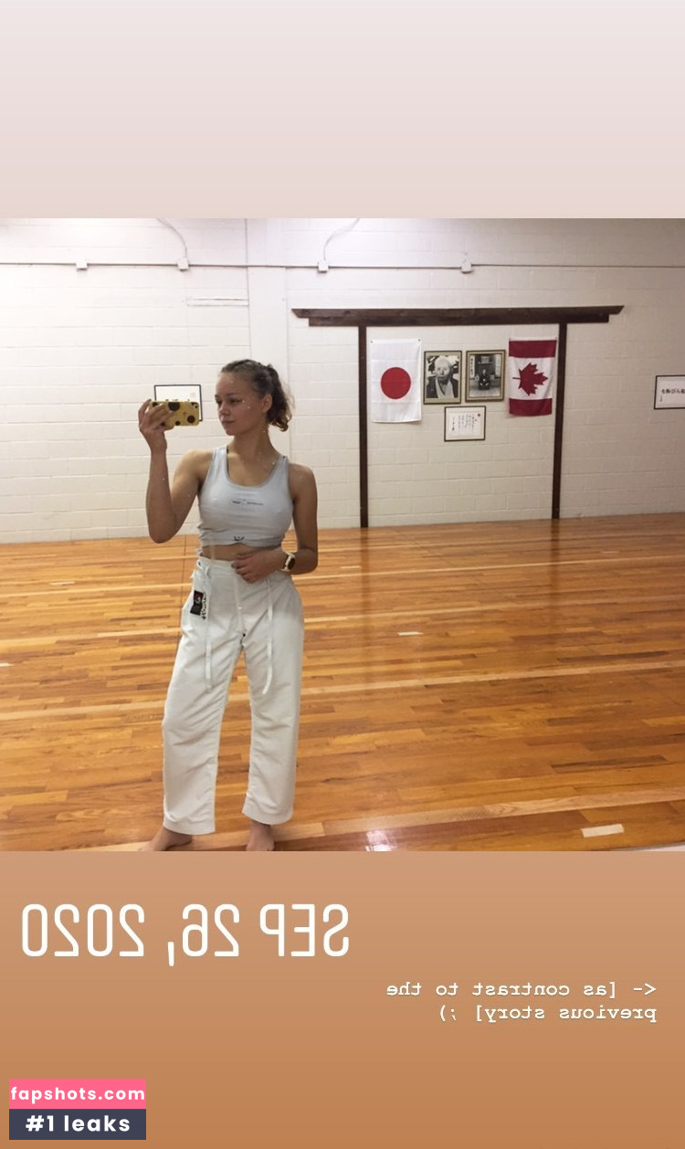 Tittyteaze gallery photo #8