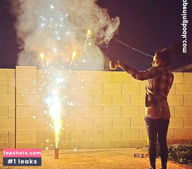 Tittywitch70 gallery photo #5