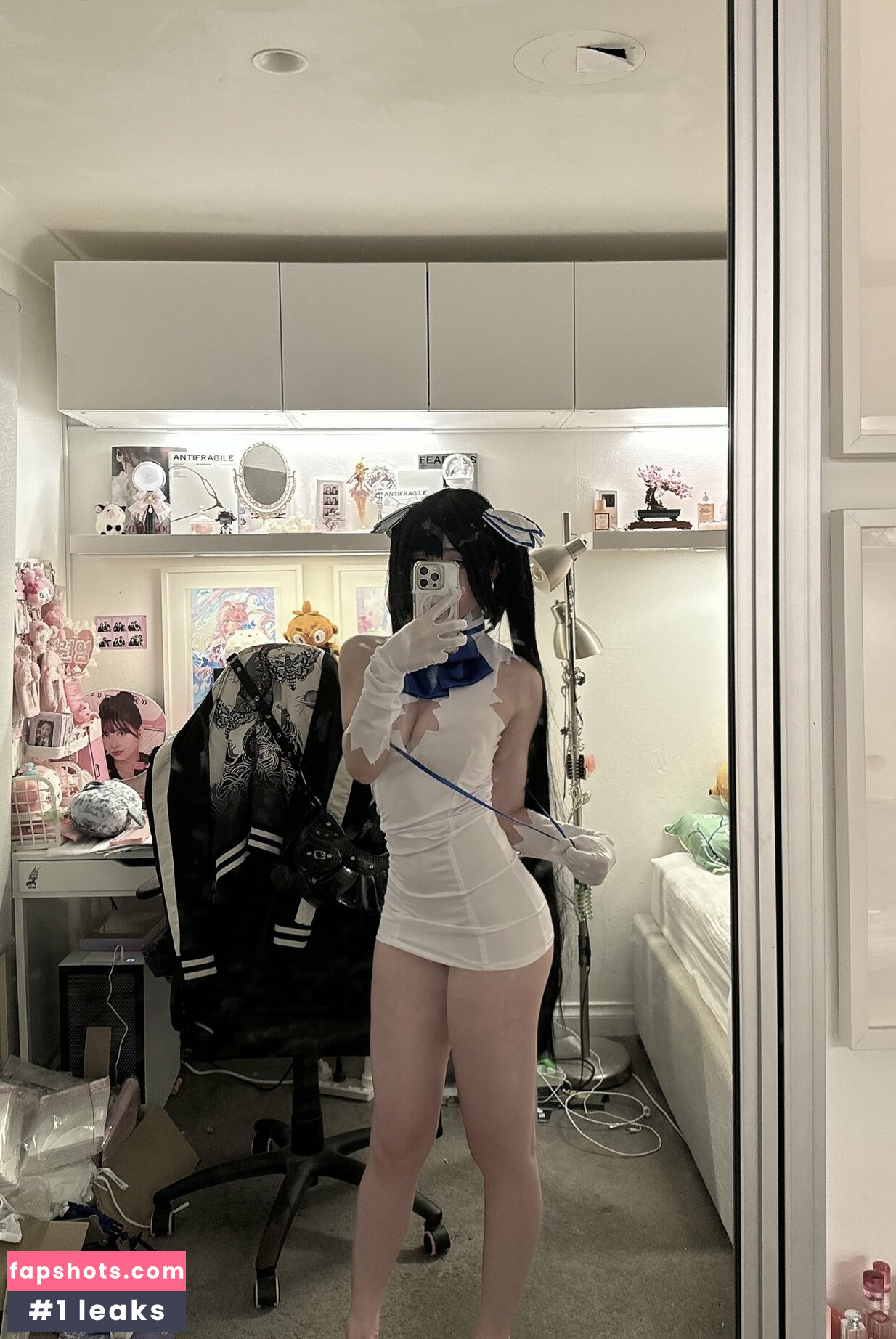 tiwonnies nude babe gallery