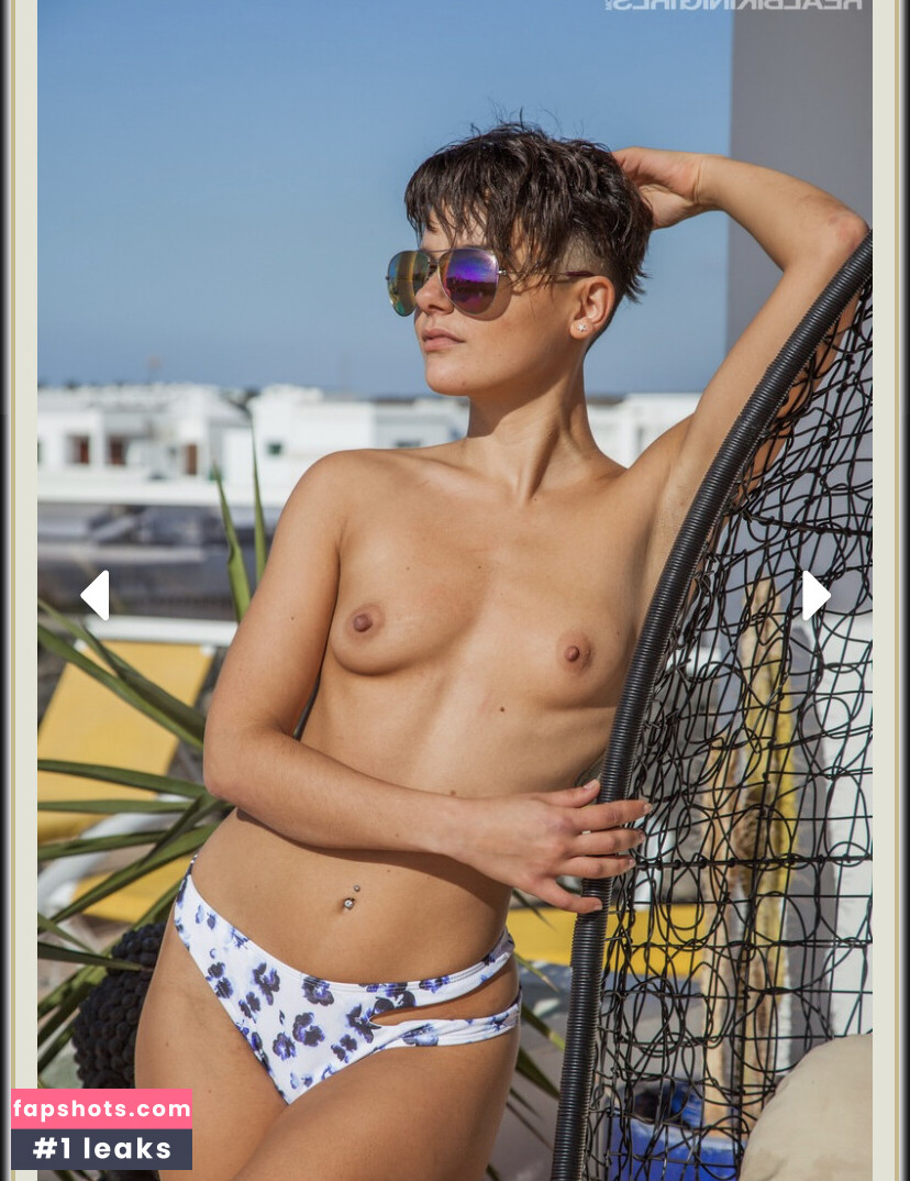 Tiziana Terranova gallery photo #3