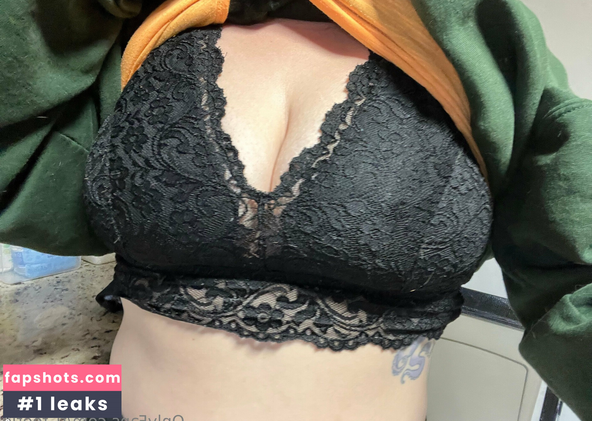 tj_footie gallery photo #15