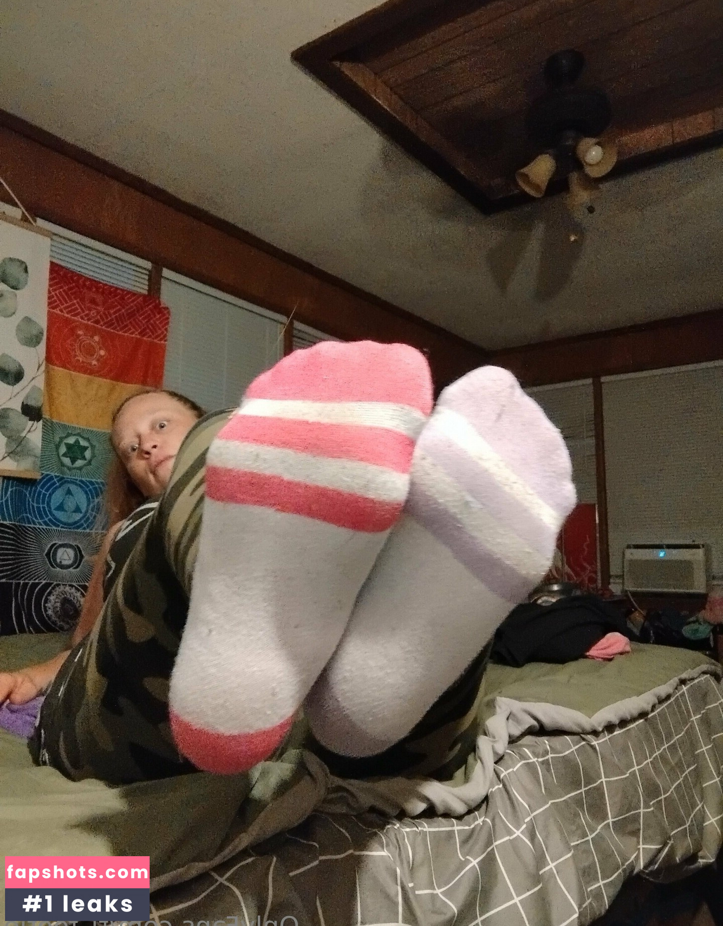 tj_footie gallery photo #6