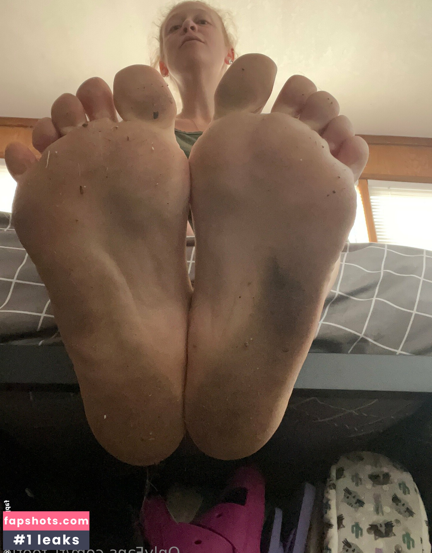 tj_footie gallery photo #7