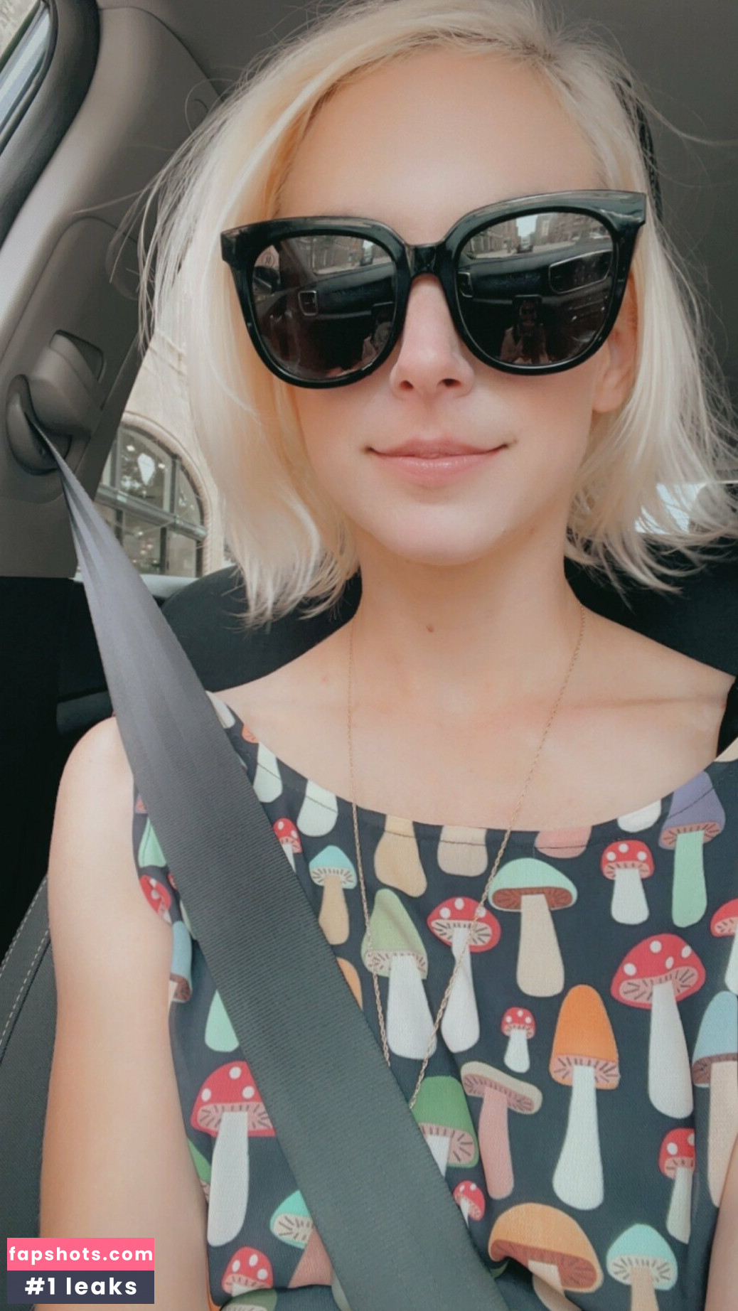 toadlips87free gallery photo #5