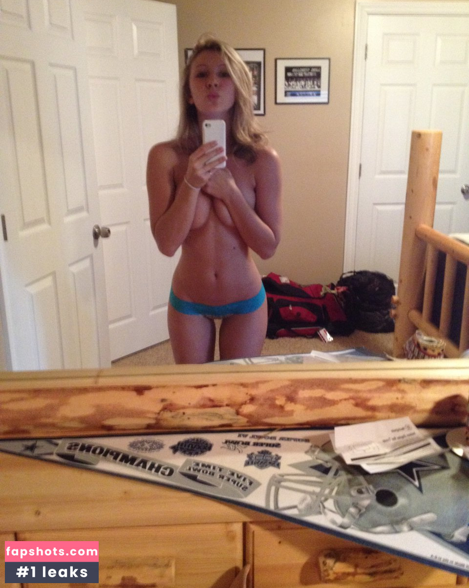 Tobie Percival Nude Leaks OnlyFans Photos #16 - LeakJerk