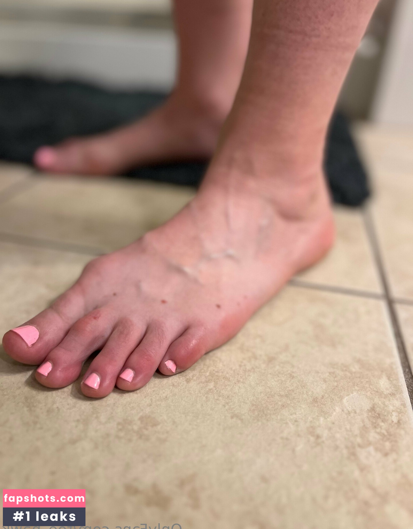 toe_hawk gallery photo #13