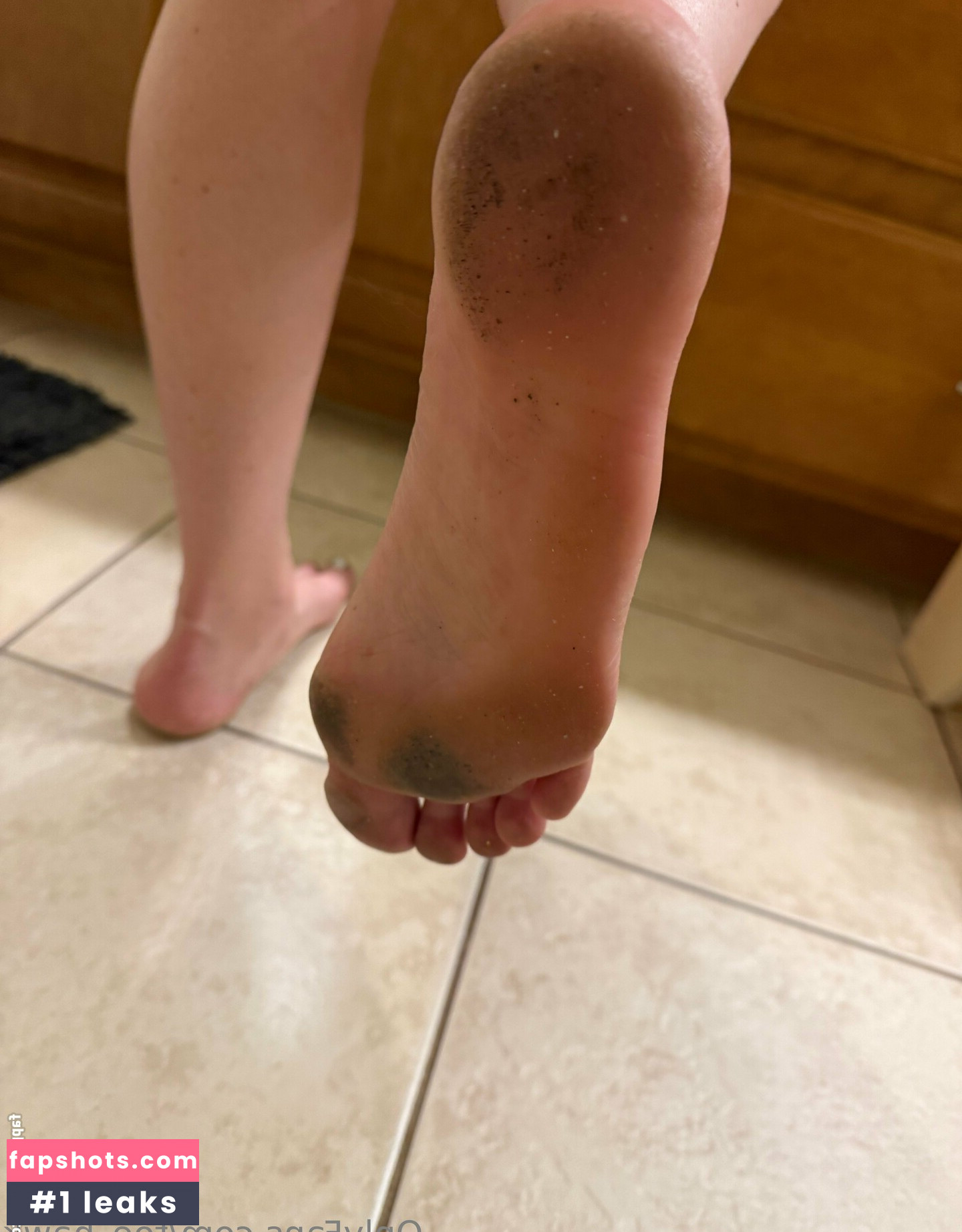 toe_hawk gallery photo #16