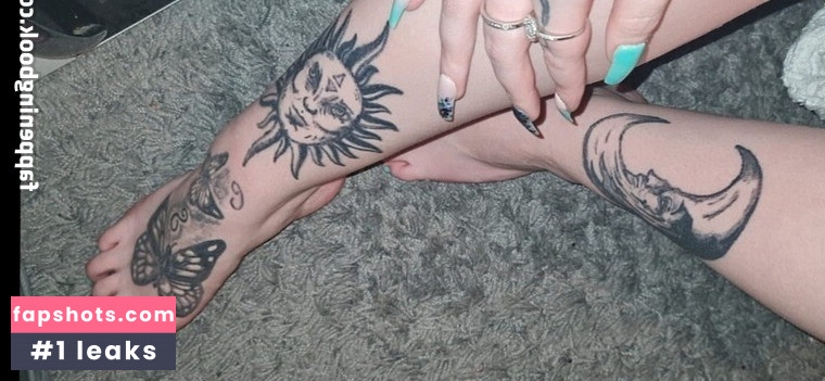 toesandtattsxo gallery photo #2