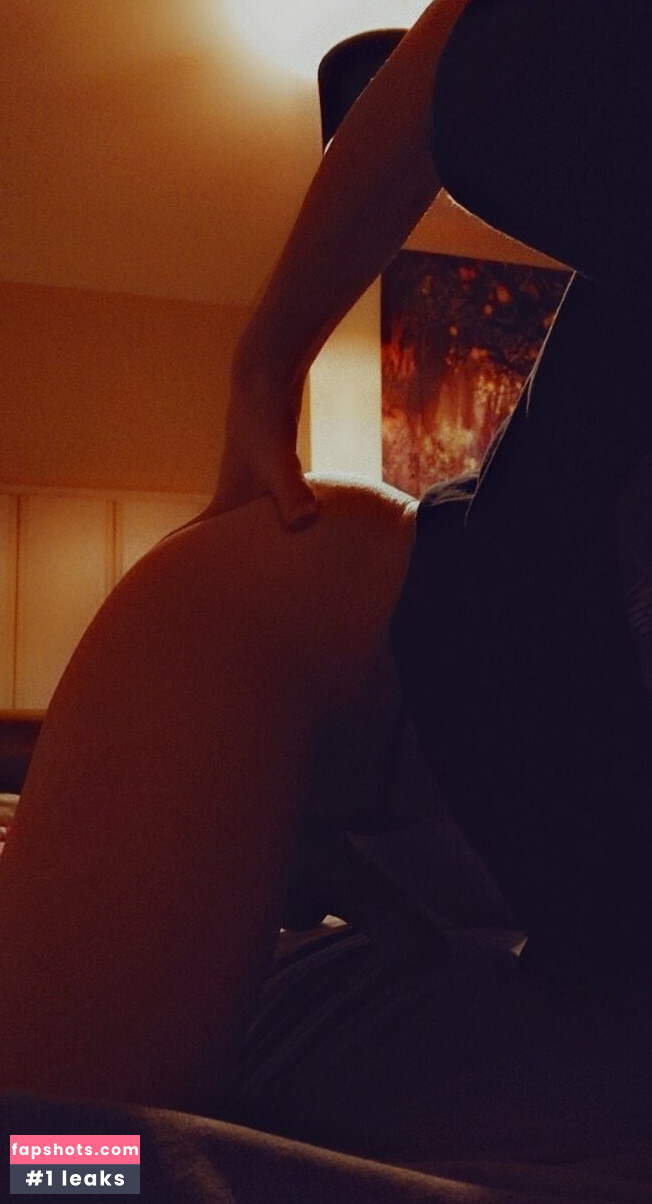 tokyo-quinn gallery photo #14