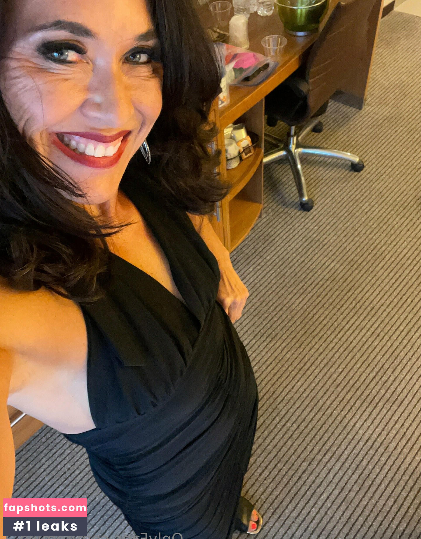 tomiko_1 gallery photo #19