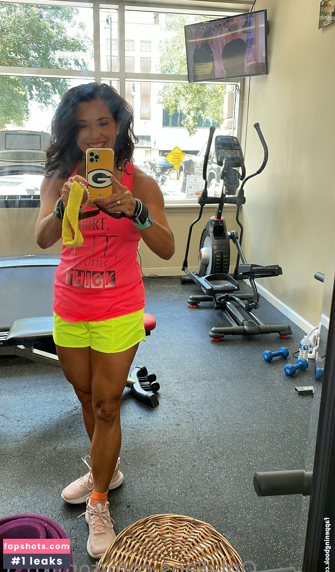 tomiko_1 gallery photo #32