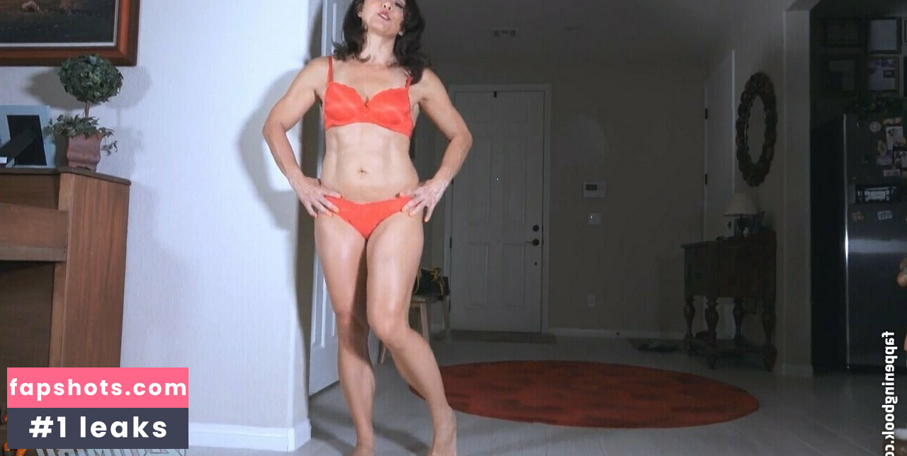 tomiko_1 gallery photo #45