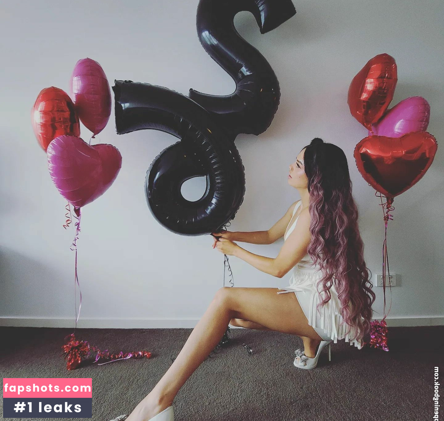 Tommi Terror gallery photo #23