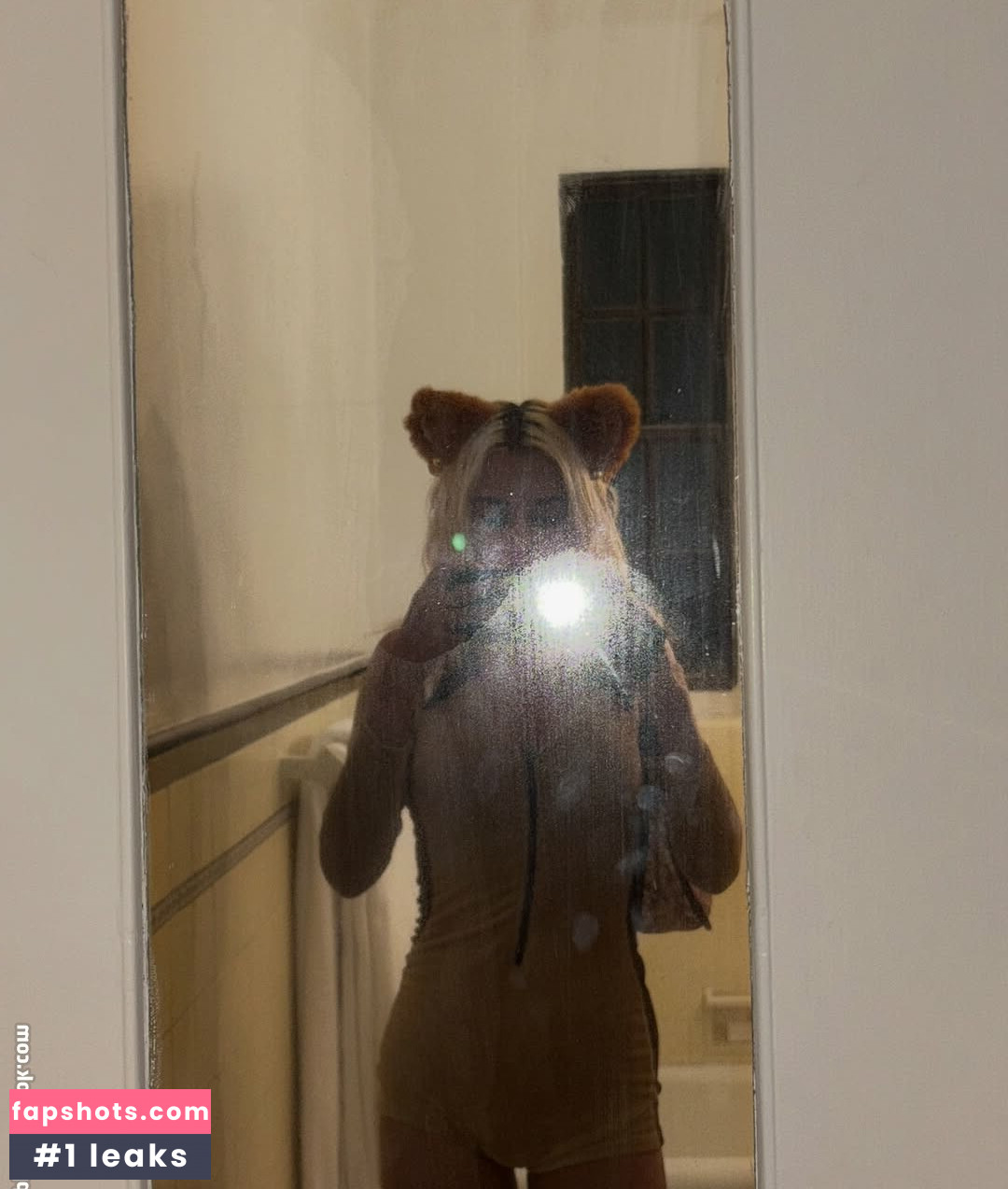 Tommy Genesis Nude Leaks OnlyFans Photos #9 - LeakJerk