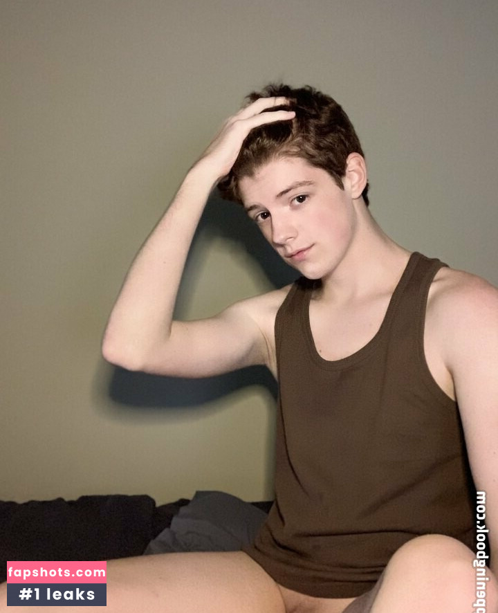 tommyakai gallery photo #14