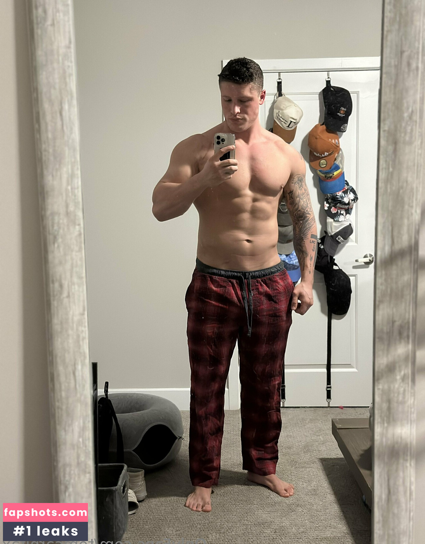 tomtheb0mb Nahé úniky fotek pouze od fanoušků #18 - Fapshots