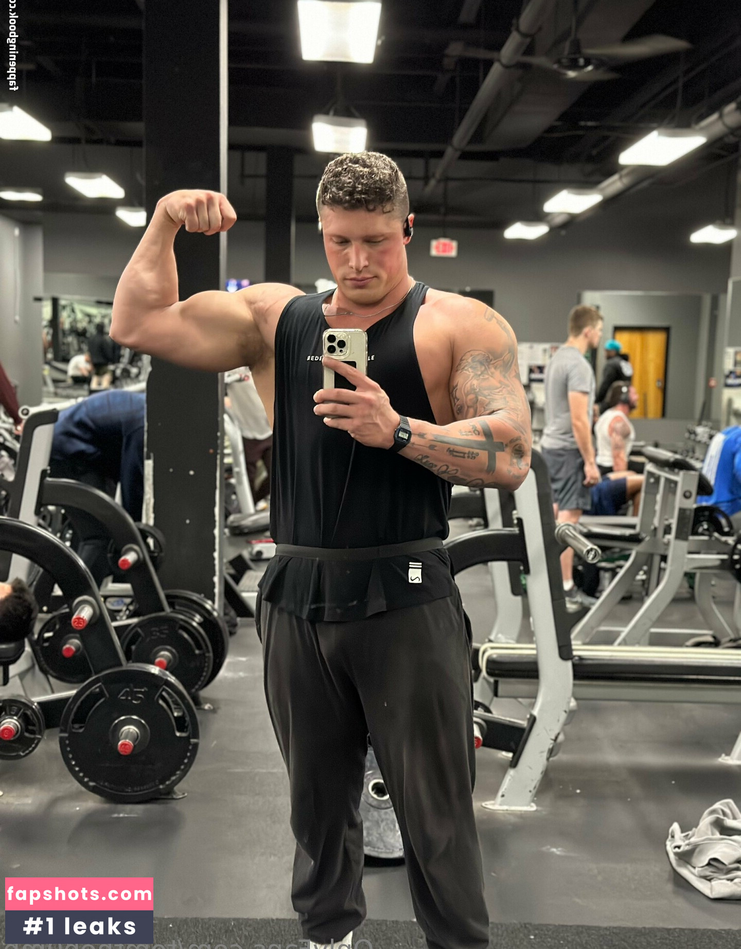 tomtheb0mb Nahé úniky fotek pouze od fanoušků #22 - Fapshots