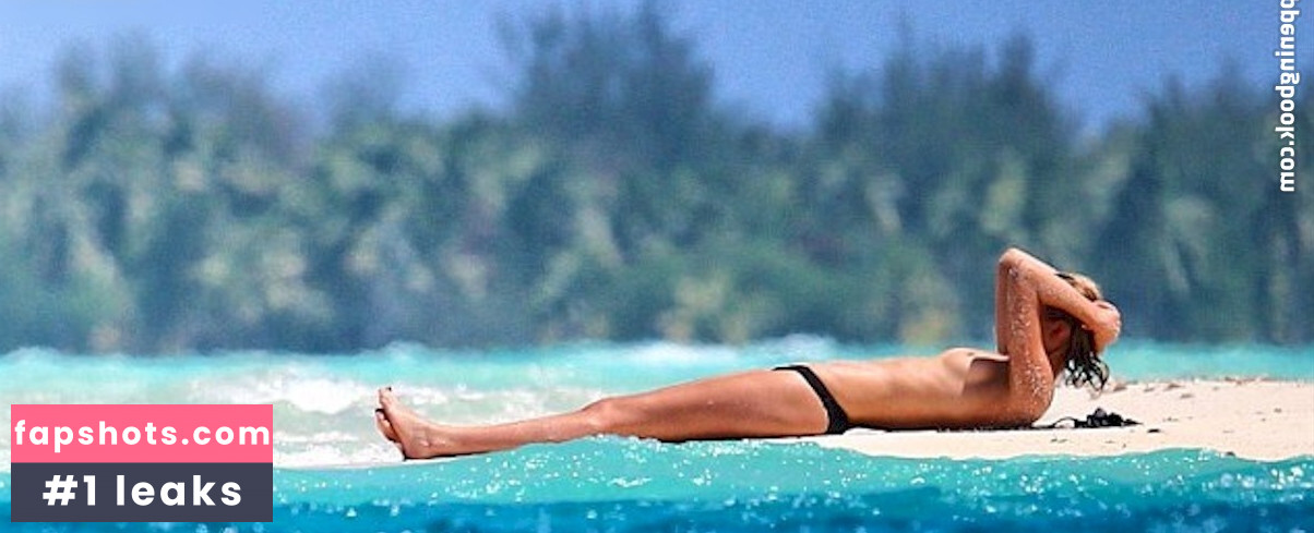 Toni Garrn gallery photo #54