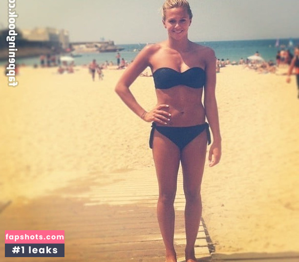 Tonia Couch gallery photo #13