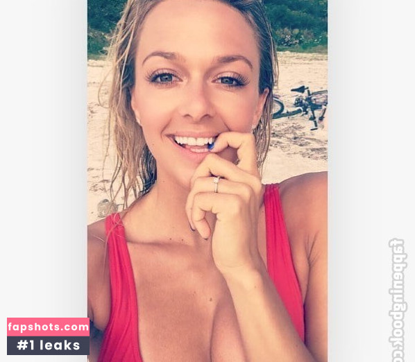 Tonia Couch gallery photo #21