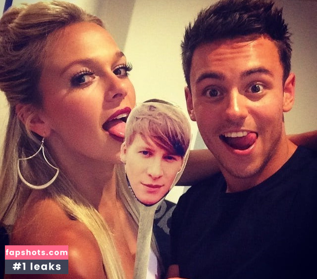 Tonia Couch gallery photo #45