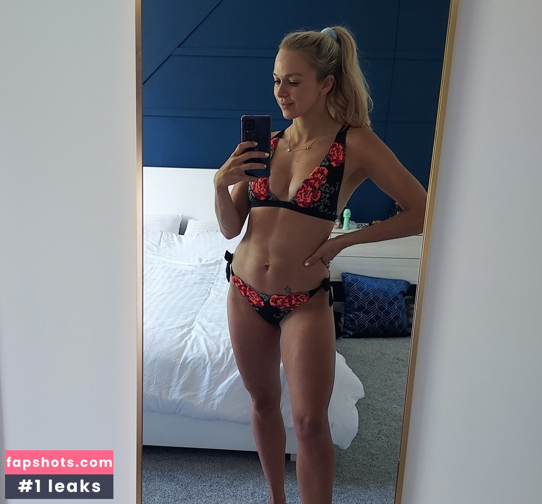 Tonia Couch Nude Leaks OnlyFans Photos #71 - LeakJerk