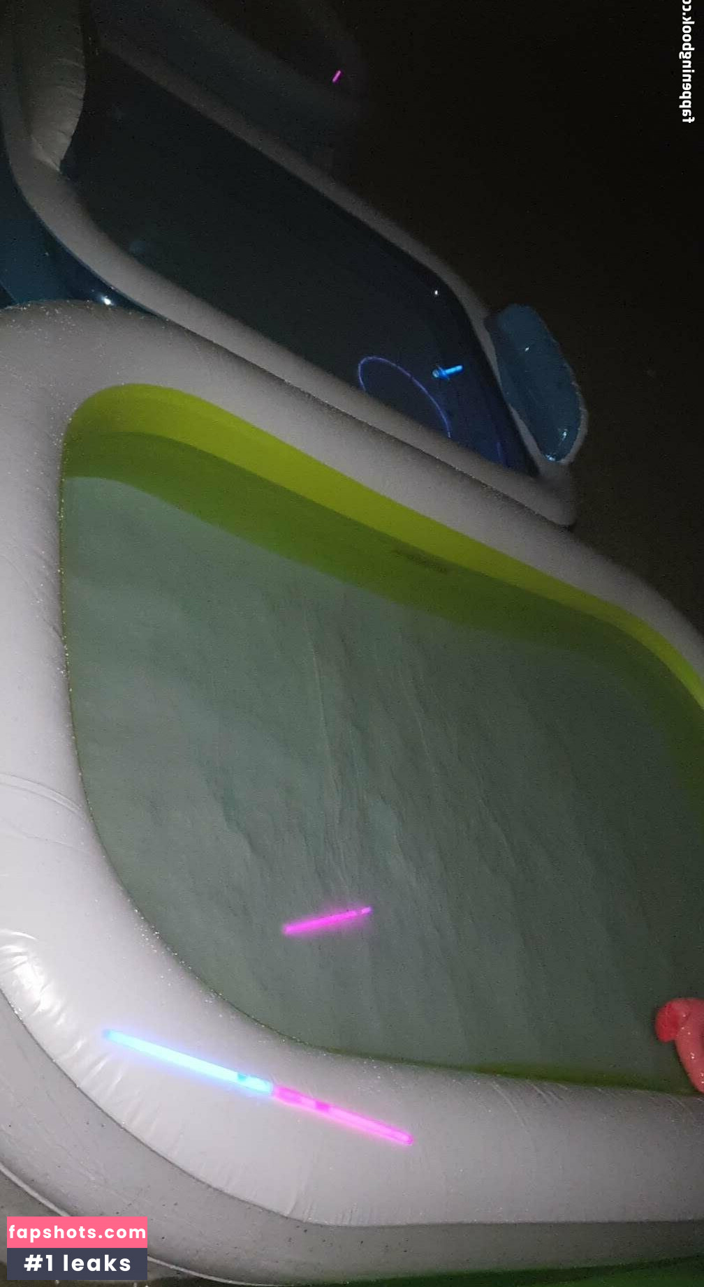 toniclust Nahé úniky fotek pouze od fanoušků #48 - Fapshots