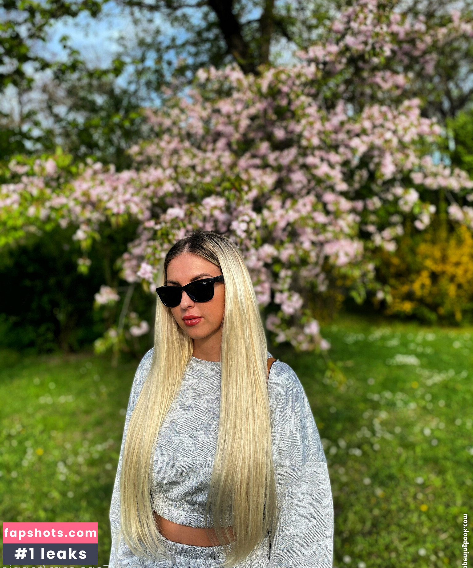 tonnia gallery photo #17