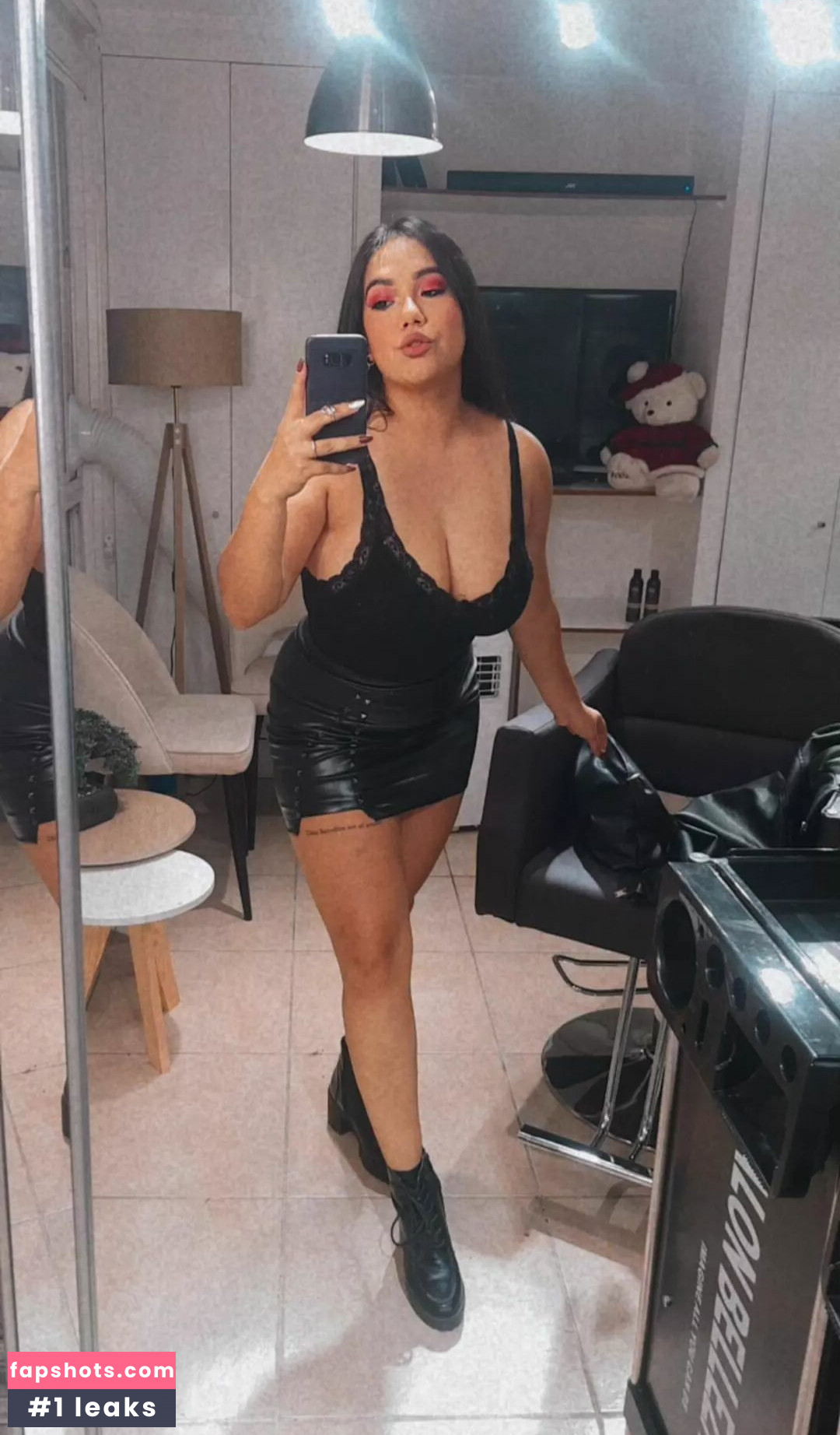 Toomuchtumbao gallery photo #45