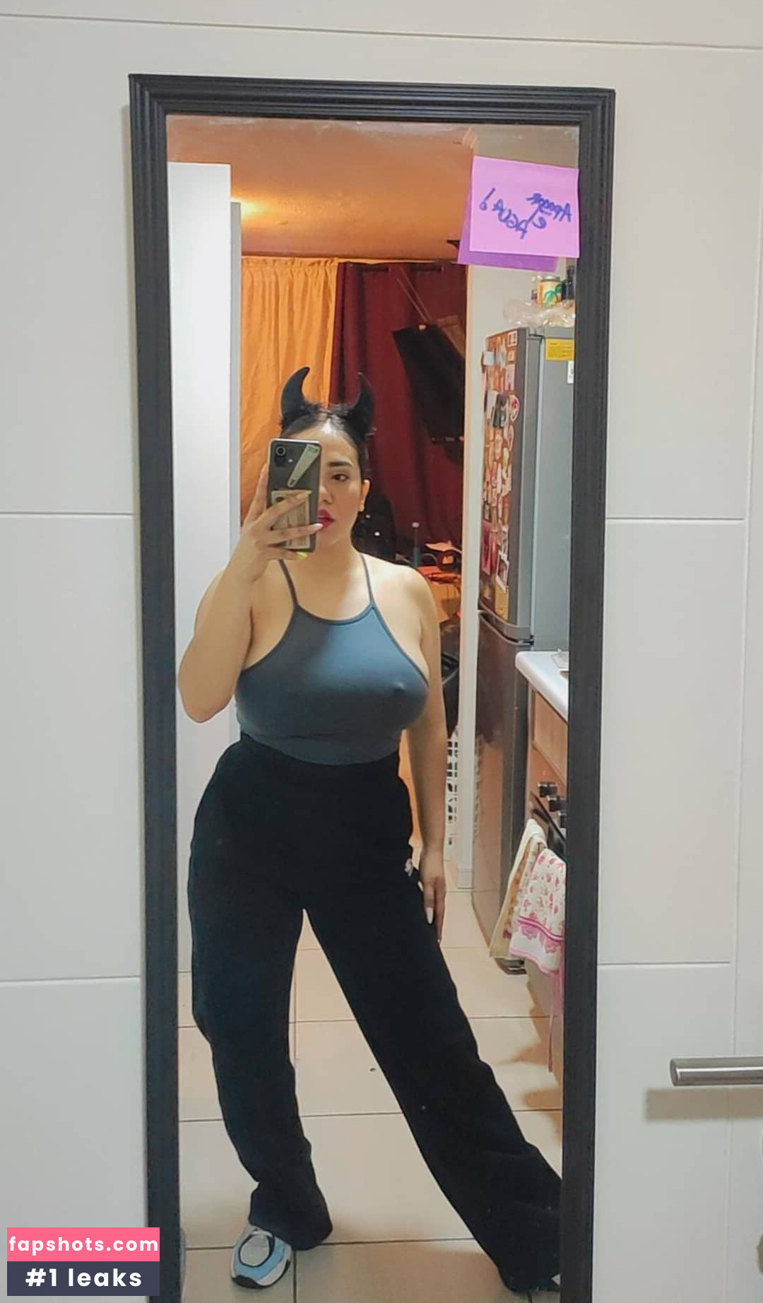 Toomuchtumbao gallery photo #49