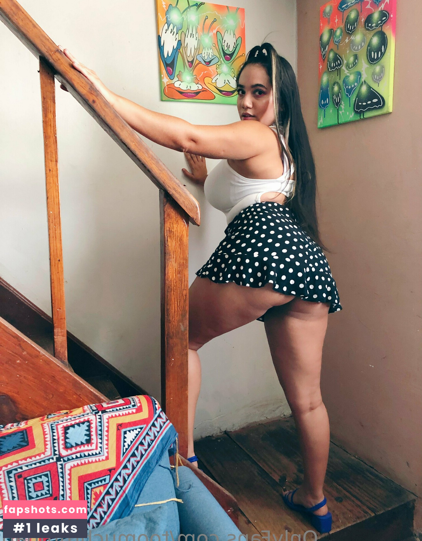 Toomuchtumbao gallery photo #6